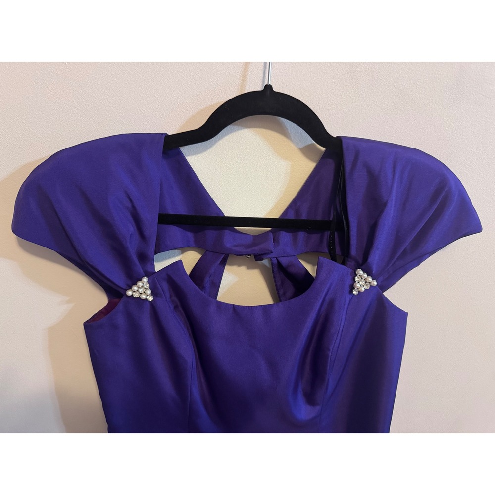 Vintage En Francais Huey Waltzer Purple Satin Cocktail Dress Pearl Detail Sz 8 - Picture 2 of 9